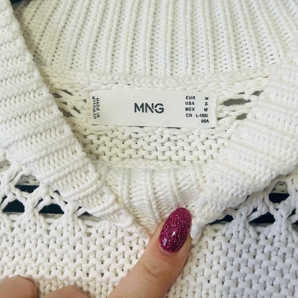 MNG Crochet Crop Sweater - Picture 3 of 3